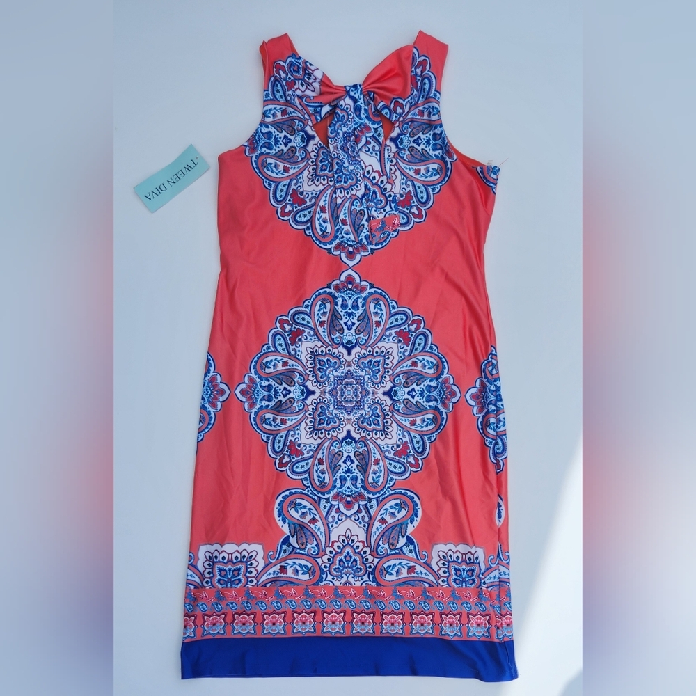 Tween Diva Dress with necklace. Brand new with tags.  Size 16 Teen.